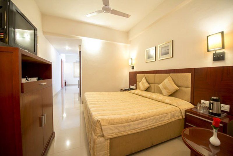 Hotel Oyo Townhouse 026 T Nagar Madrás Exterior foto